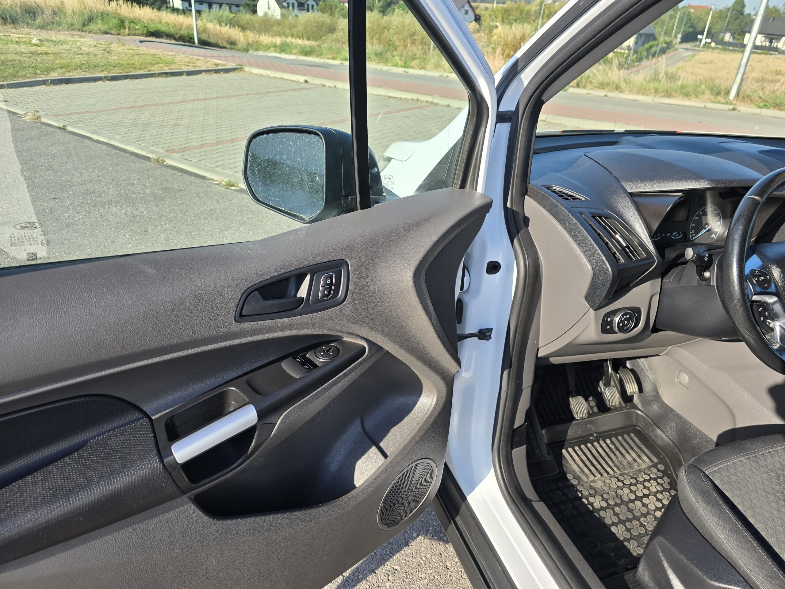 Ford Transit Connect L2 h1 Long Vat 23% - obrazek 32