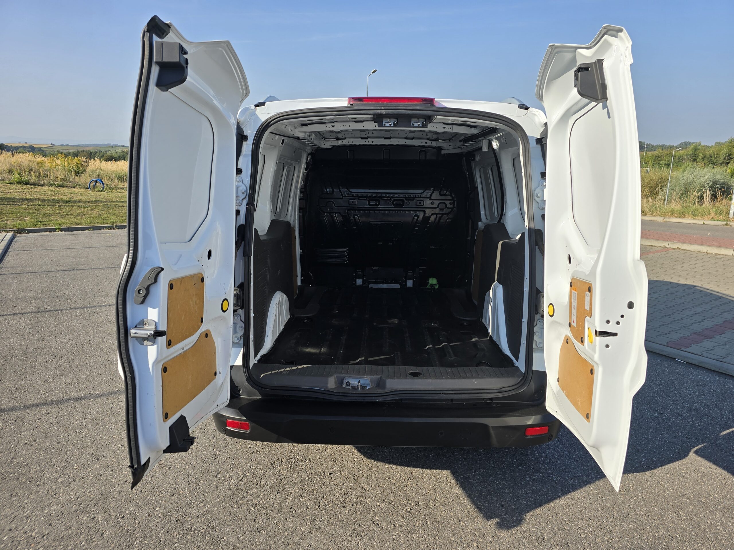 Ford Transit Connect L2 h1 Long Vat 23% - obrazek 37