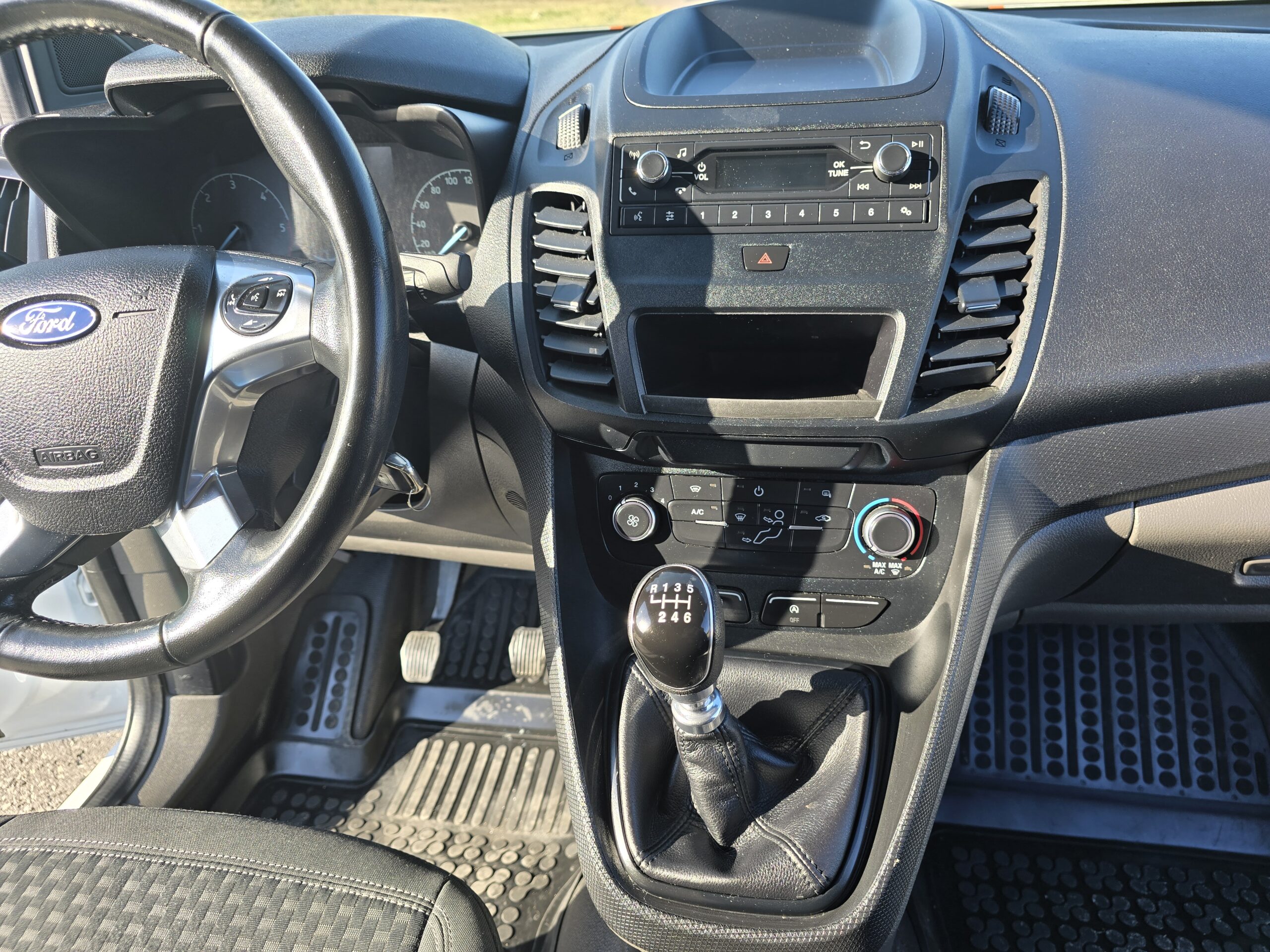 Ford Transit Connect L2 h1 Long Vat 23% - obrazek 27