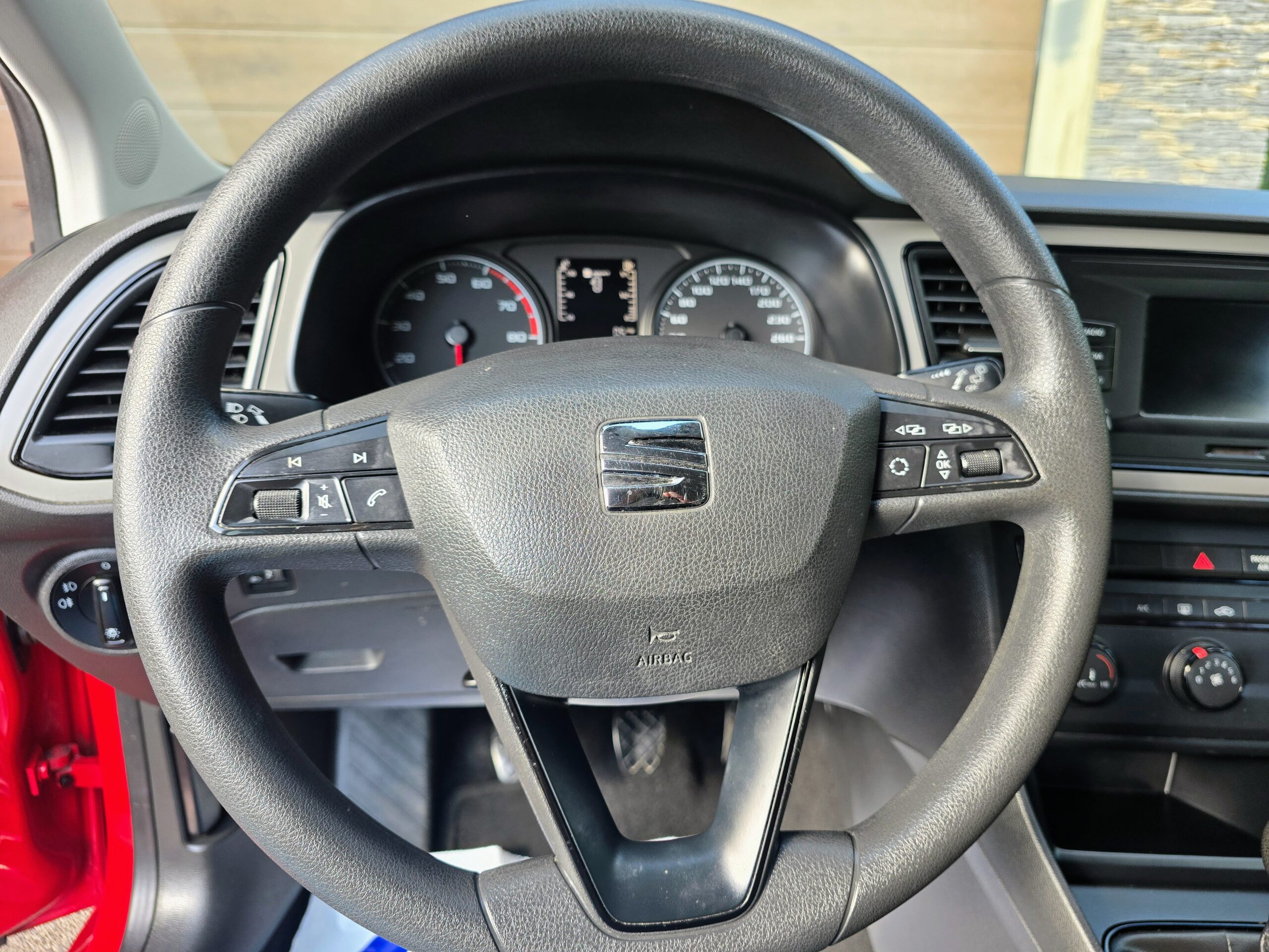 Seat Leon 1,2 TSI 105 KM - obrazek 25